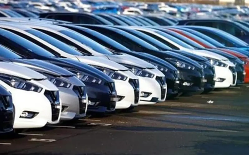 فرصة للشراء.. مزاد علني يبيع سيارات حكومية بأسعار منخفضة ووثائق كاملة